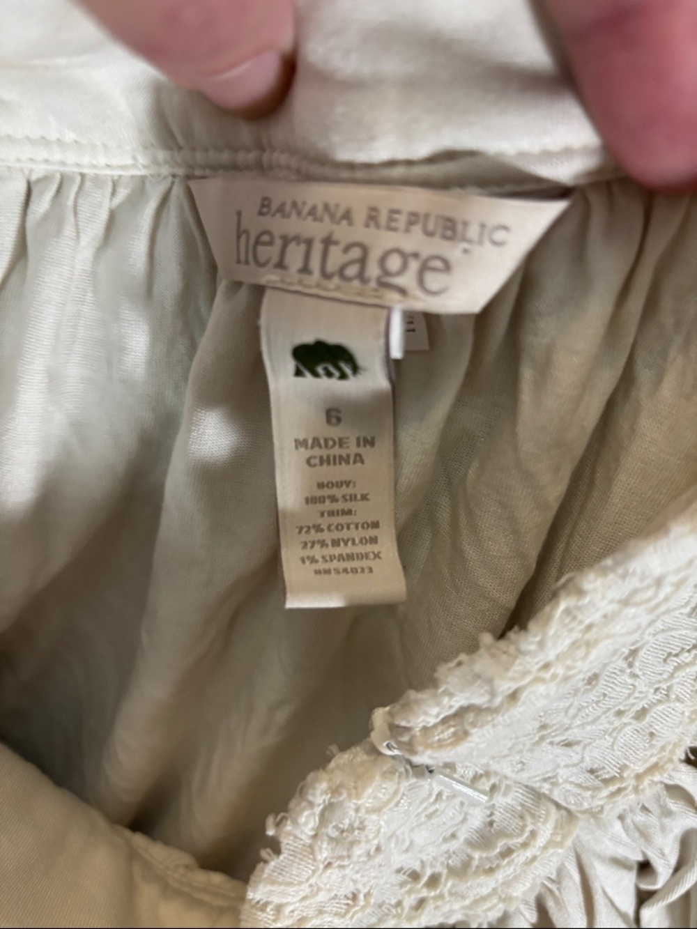Banana Republic Heritage 100% Silk Tiered Ruffle Skirt Size 6 Cream Boho - Picture 3 of 10